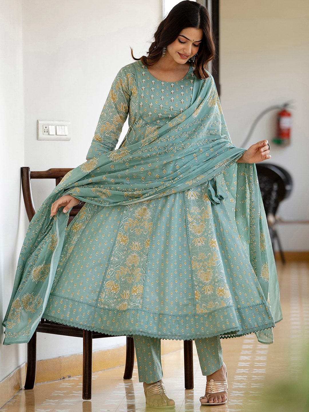 27432548_1 Women Cotton Kurta And Pant With Dupatta - Image 1