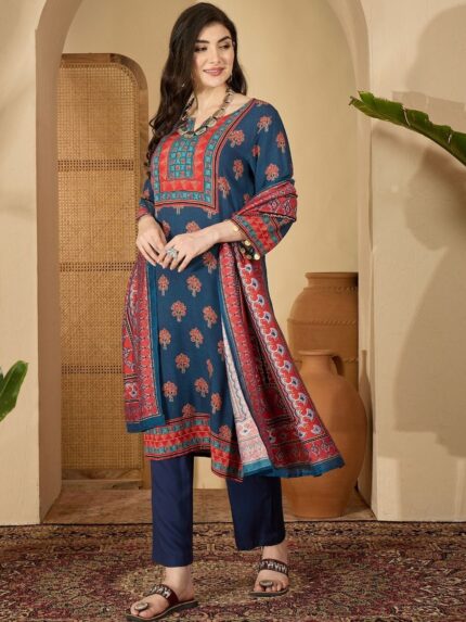 Women Cotton Kurta And Pant With Dupatta