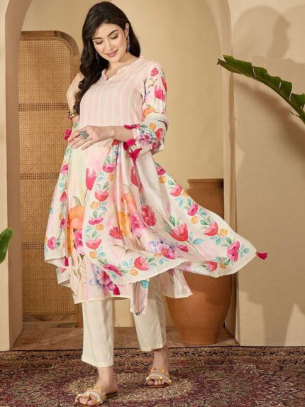 Women Cotton Kurta And Pant With Dupatta