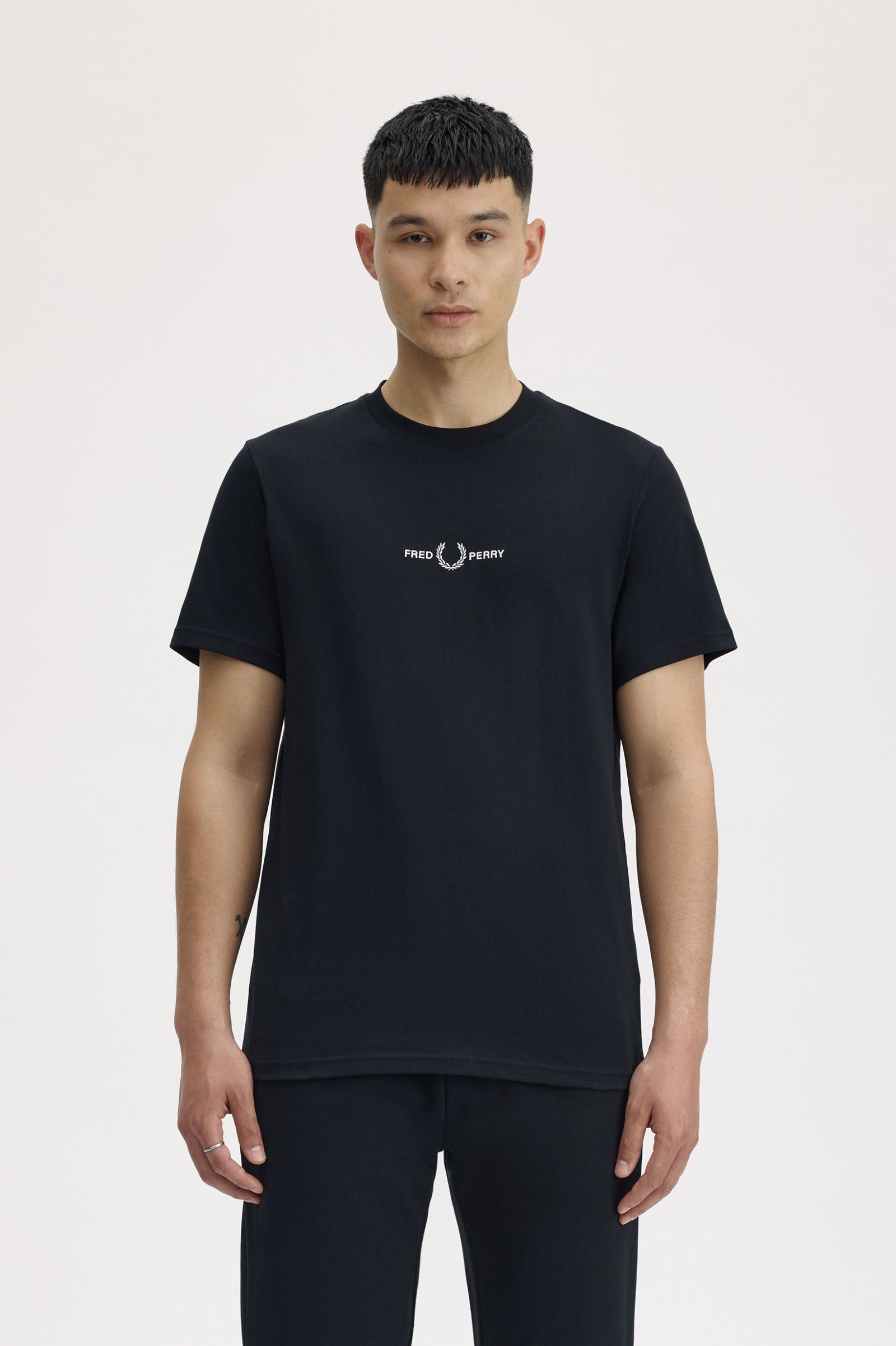 M4580_102_V2_BASELINE_MOD1_FRONT Men Regular Fit T Shirt - Image 1